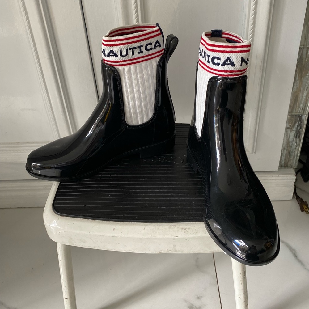 *NEW* Nautica Ladies Rainboots